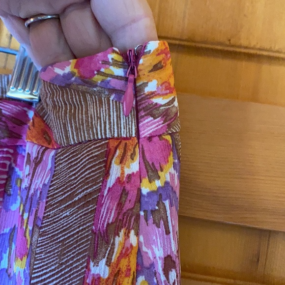 Women’s size 16 polyester skirt - Picture 3 of 11